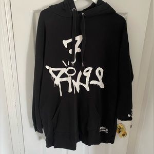 Ariana Grande 7 Rings Hoodie with H&M